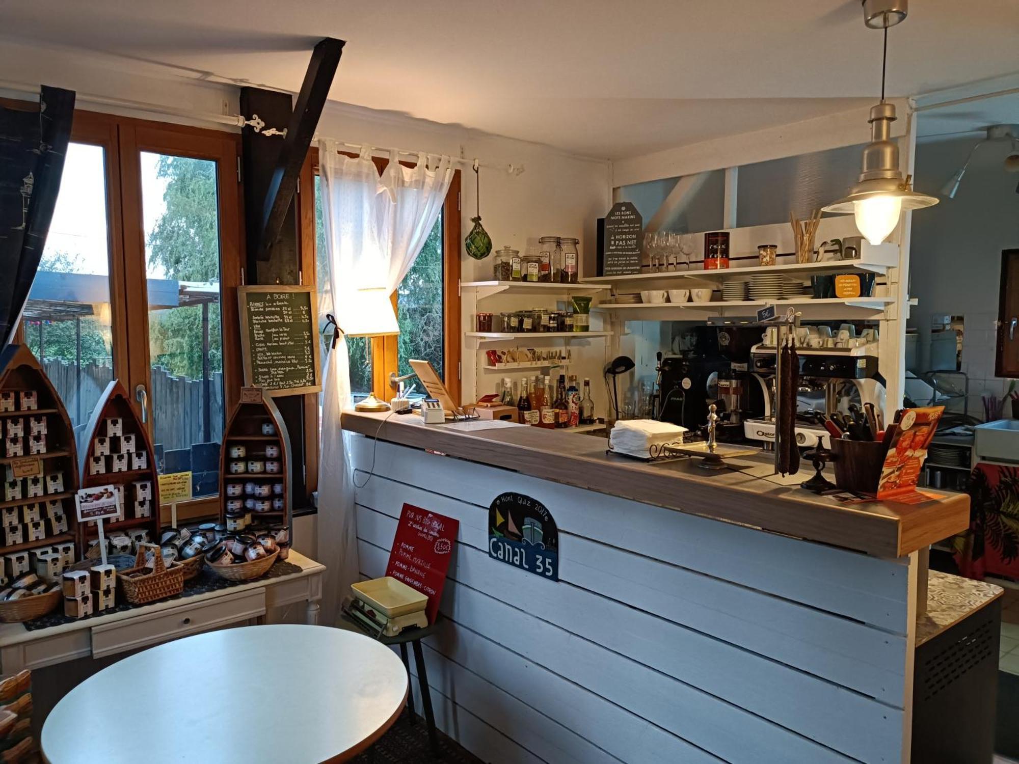 Ille Flottante, Maison Eclusiere Et Hebergements Insolites Sur Le Canal Hede-Bazouges Екстер'єр фото